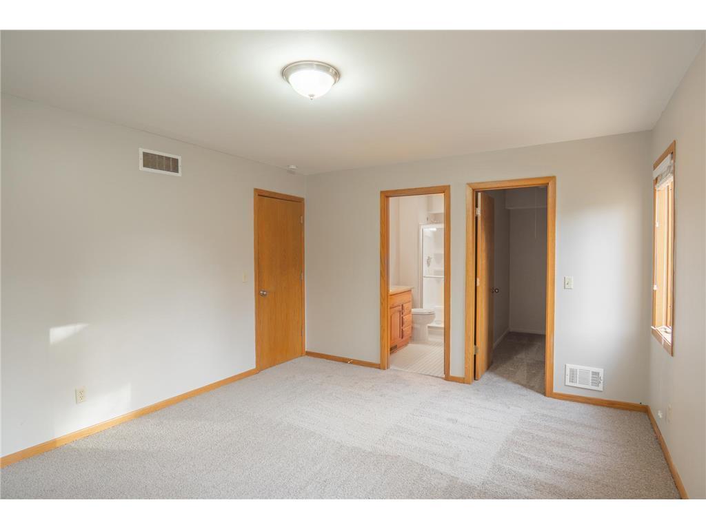 5245 Clayton Dr Property Photo 12