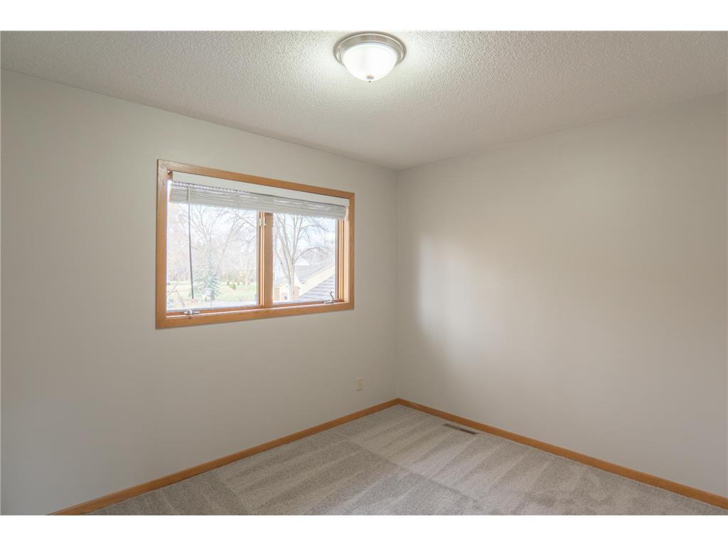 5245 Clayton Dr Property Photo 15