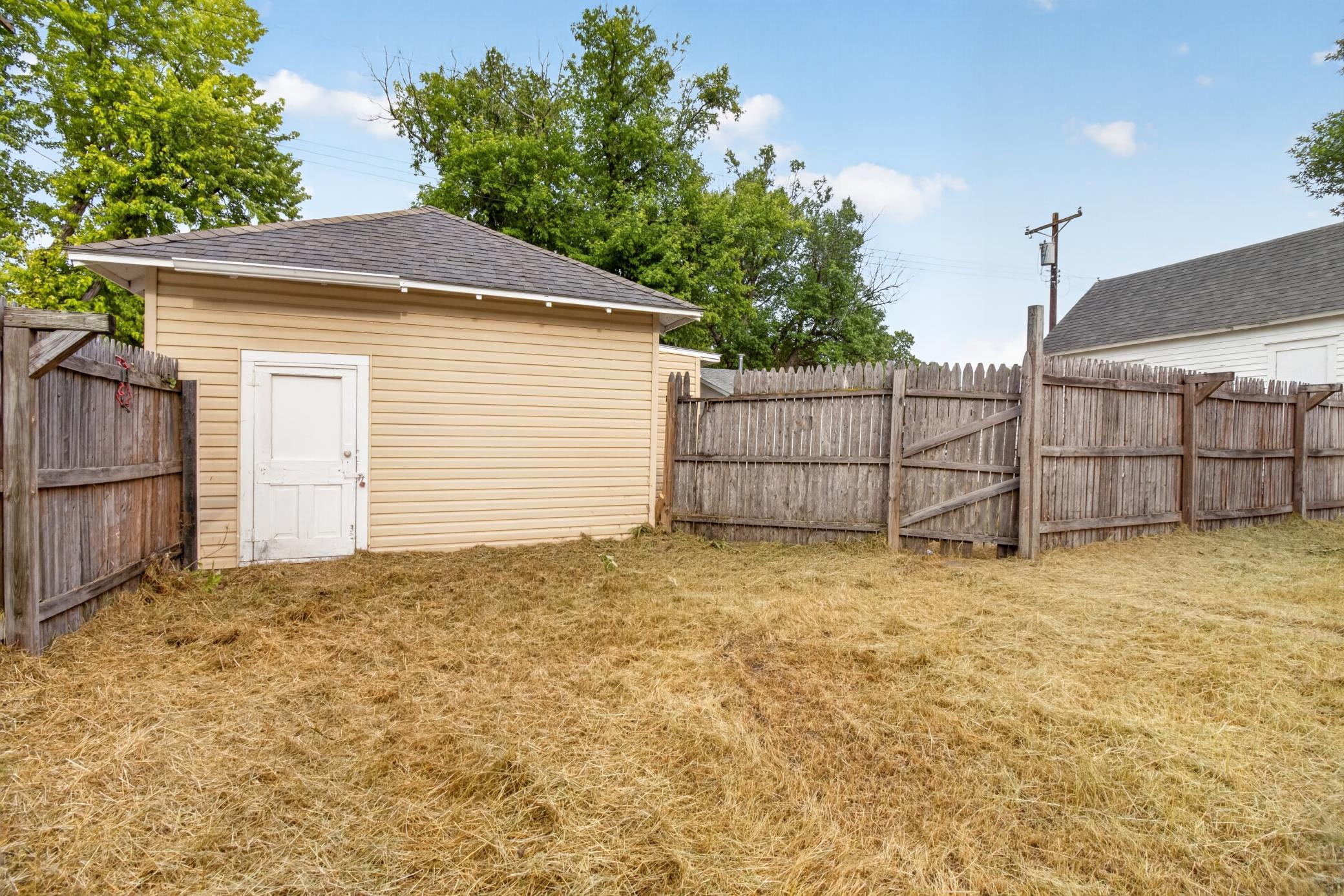 104 2nd Street Ne Property Photo 20