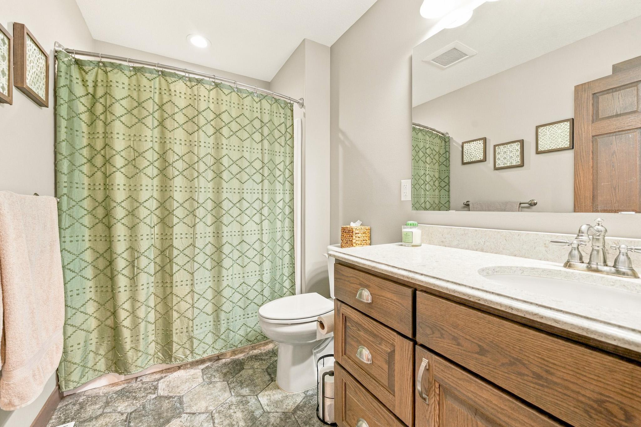 620 Anderson Way Property Photo 29