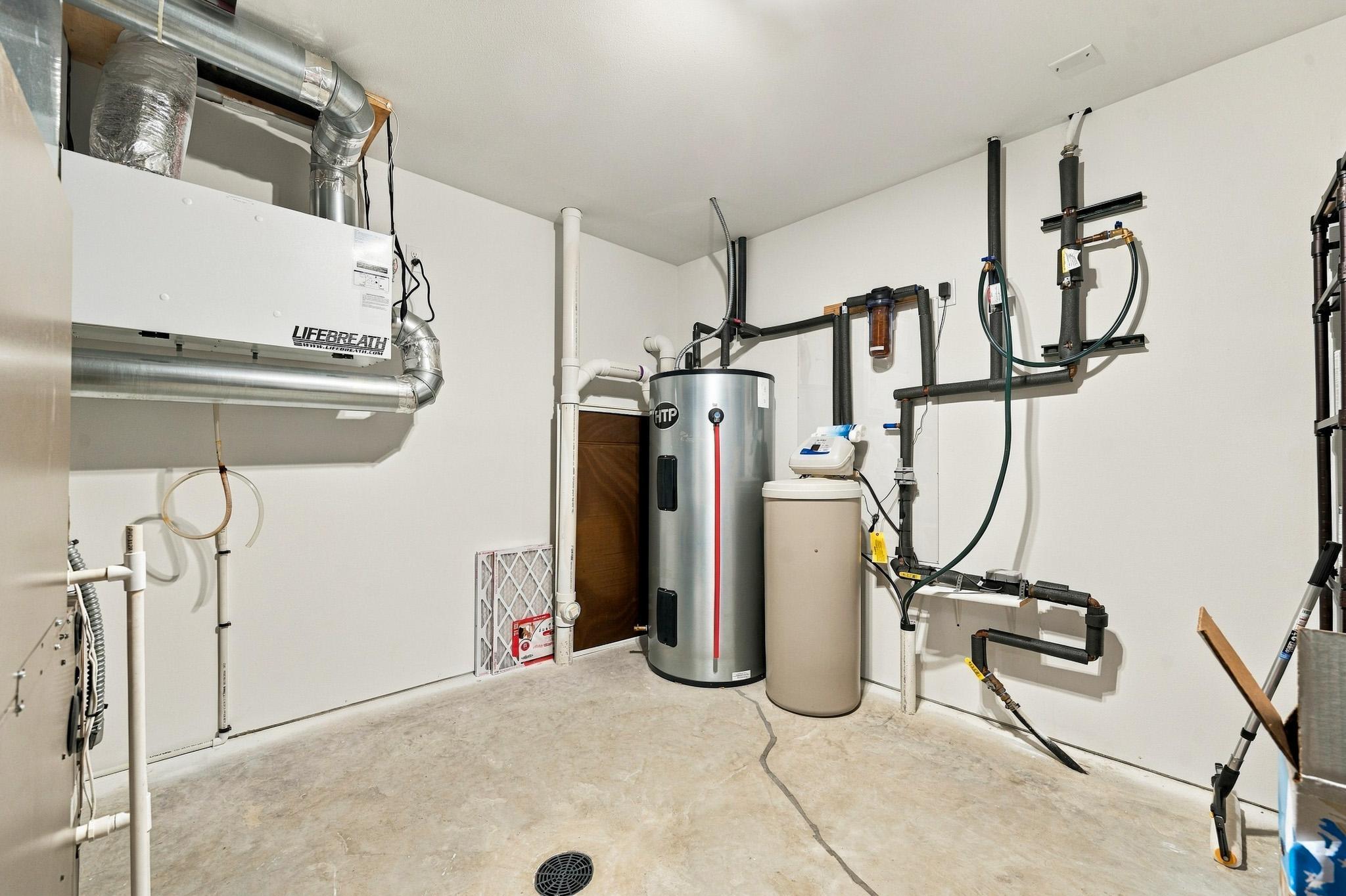 620 Anderson Way Property Photo 48