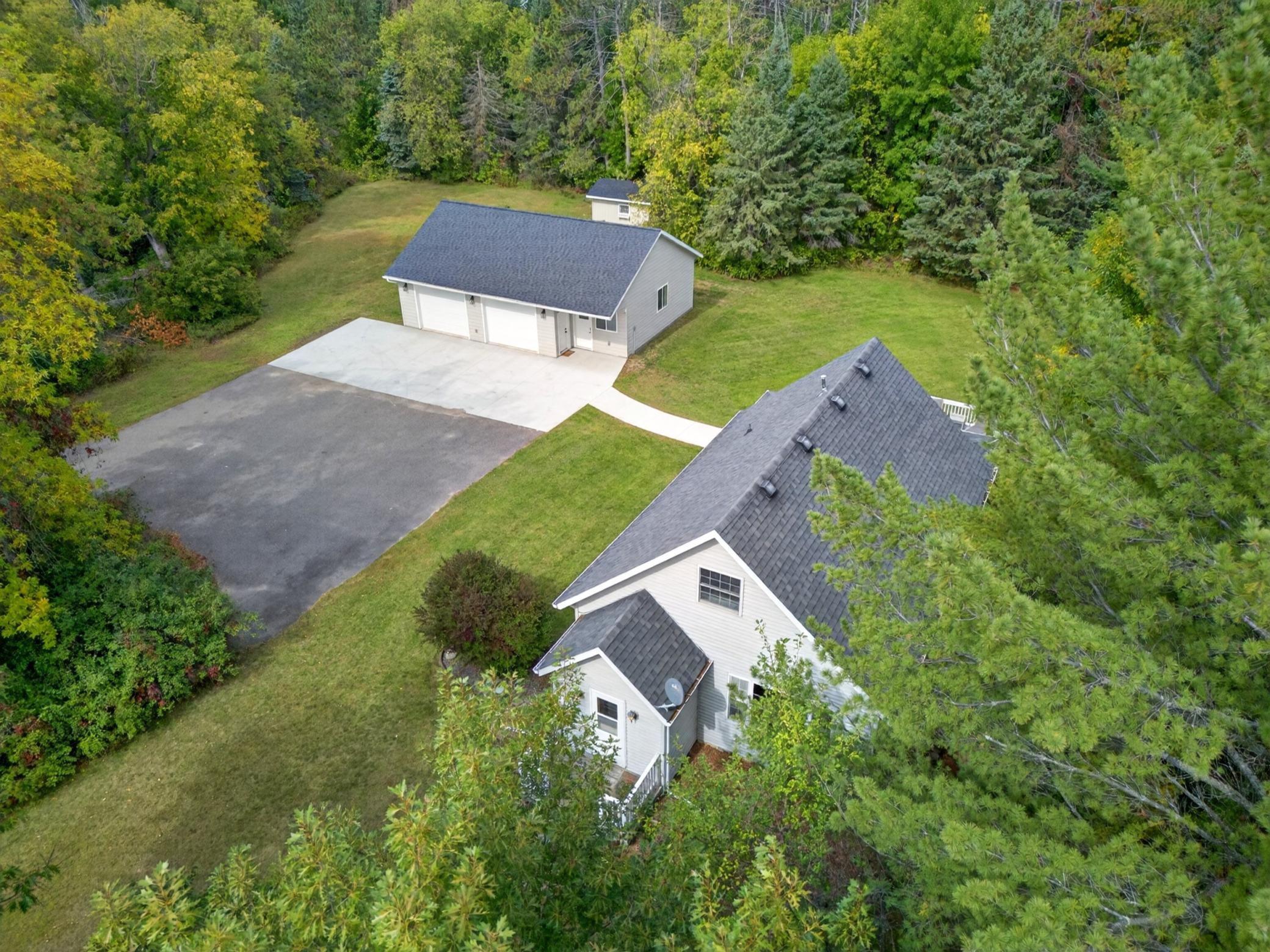 1029 Golf Course Road Property Photo 3