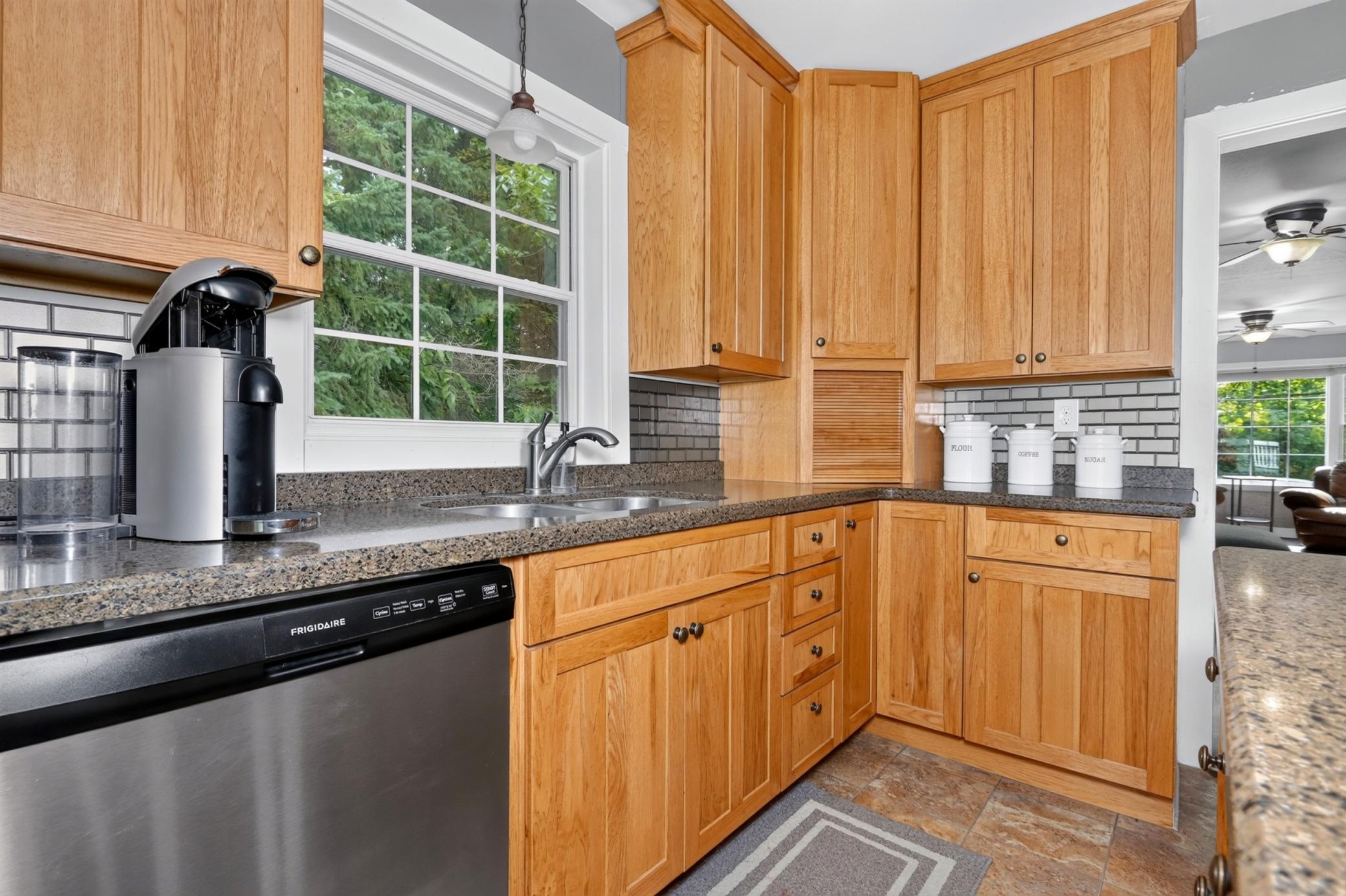 1029 Golf Course Road Property Photo 13
