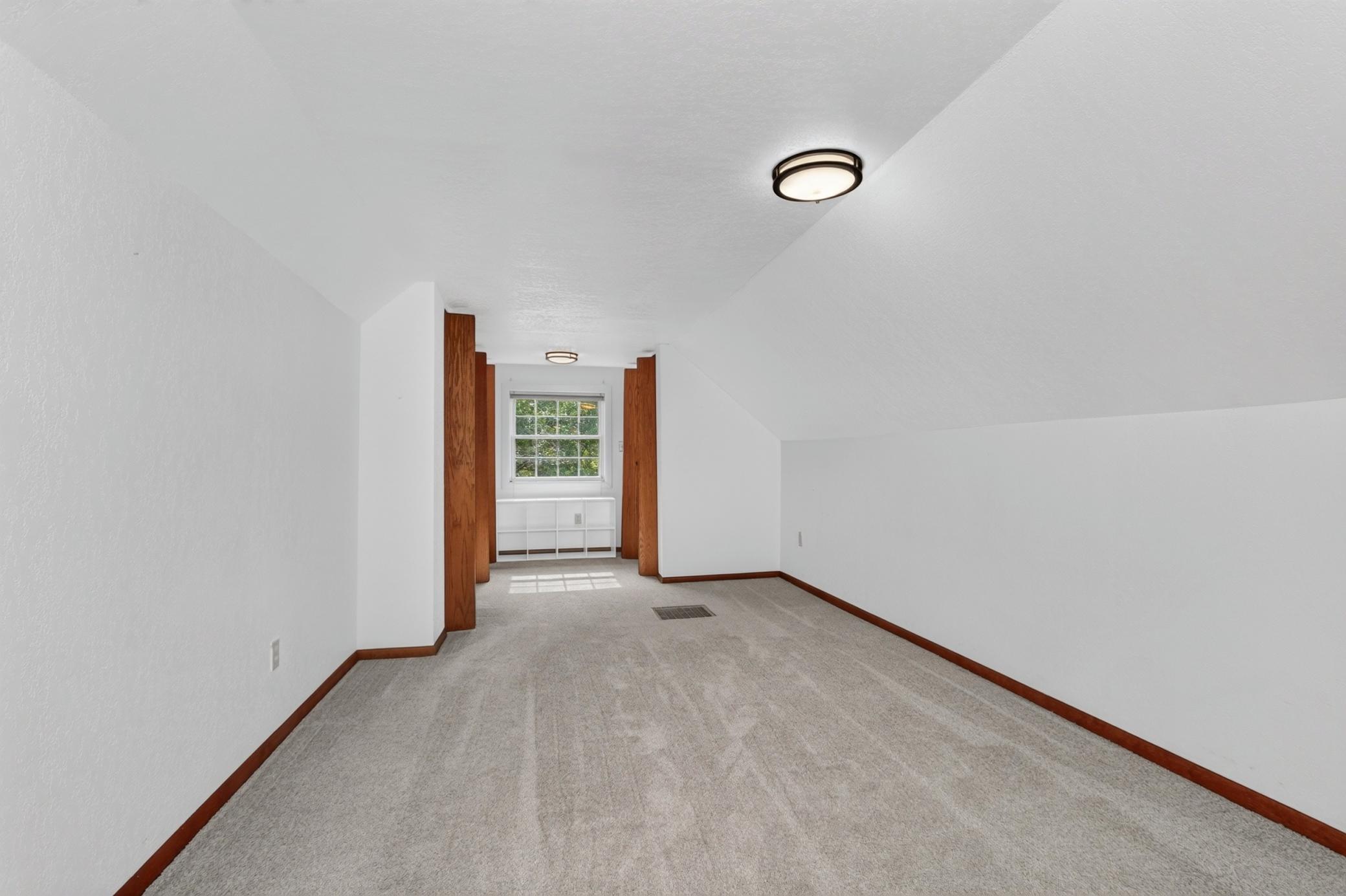 1029 Golf Course Road Property Photo 24