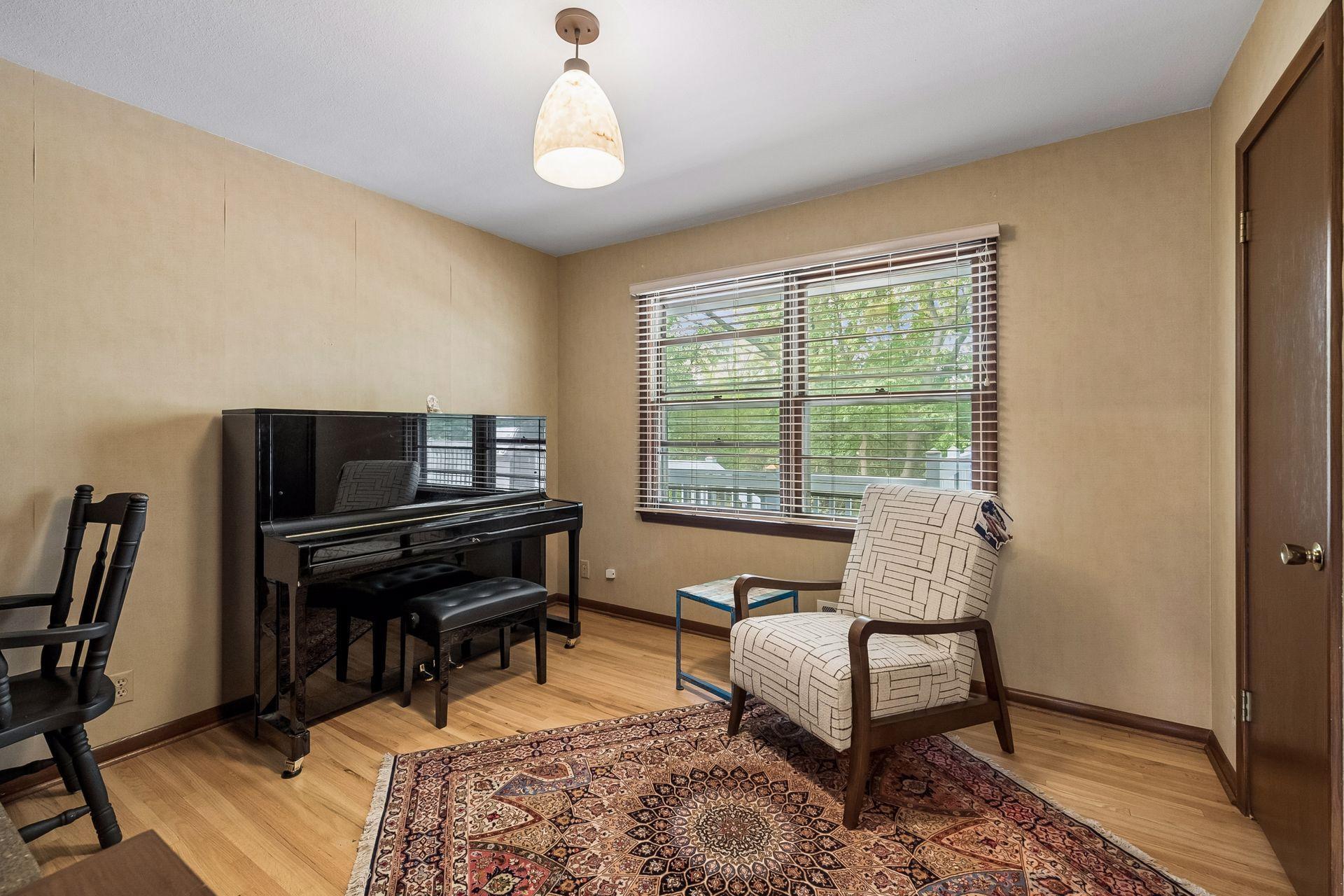 5932 Walnut Drive Property Photo 17