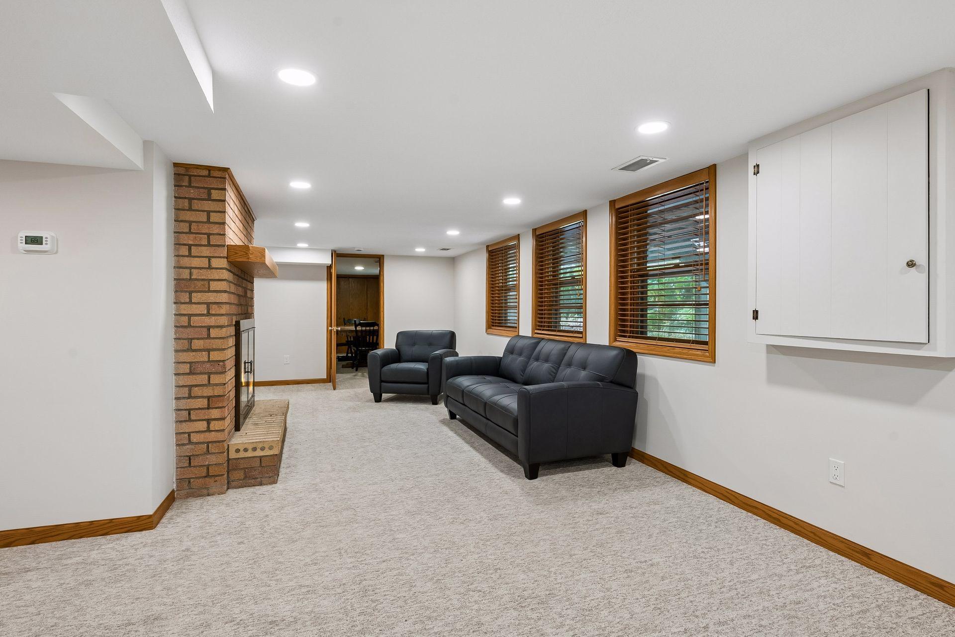 5932 Walnut Drive Property Photo 27