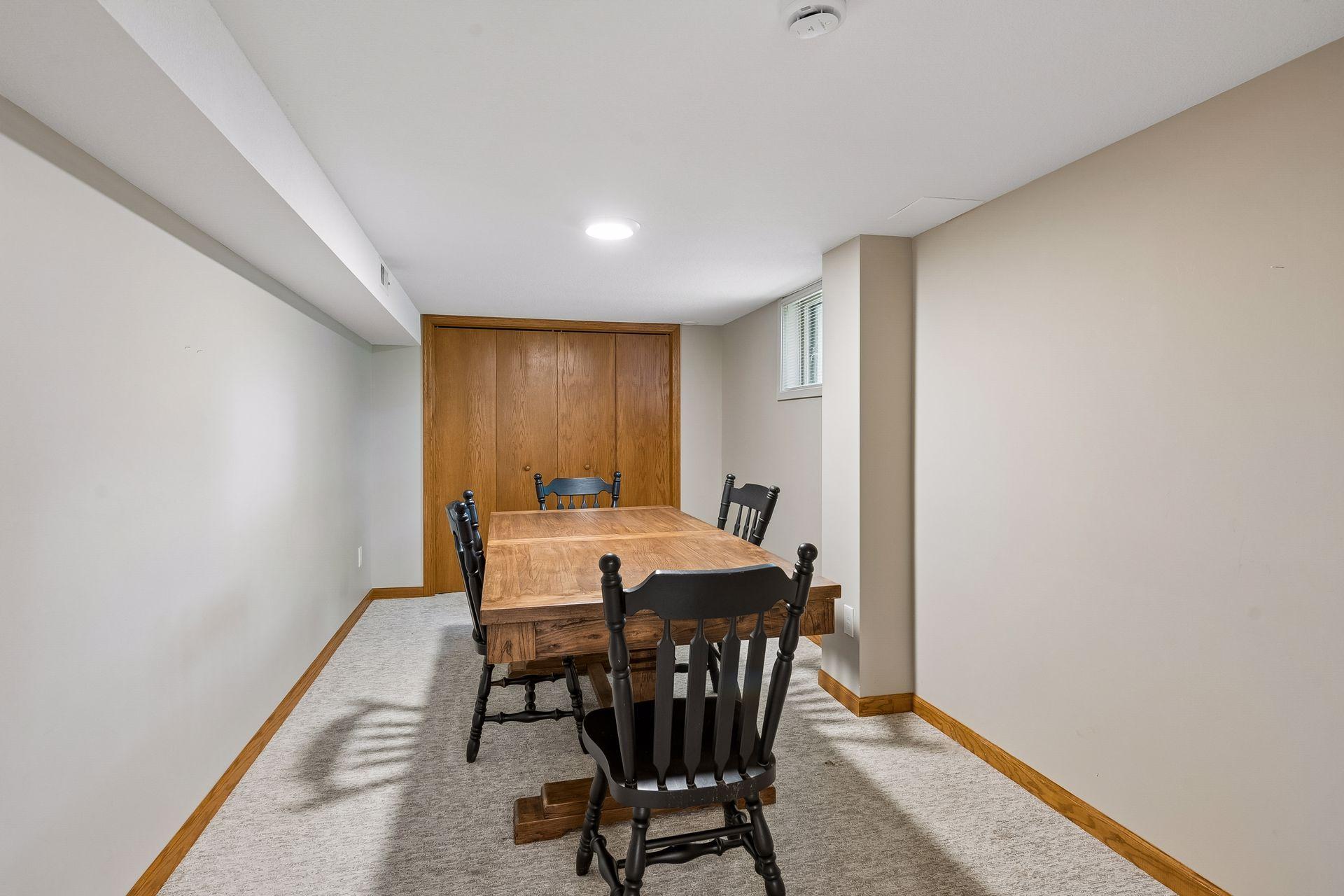 5932 Walnut Drive Property Photo 30