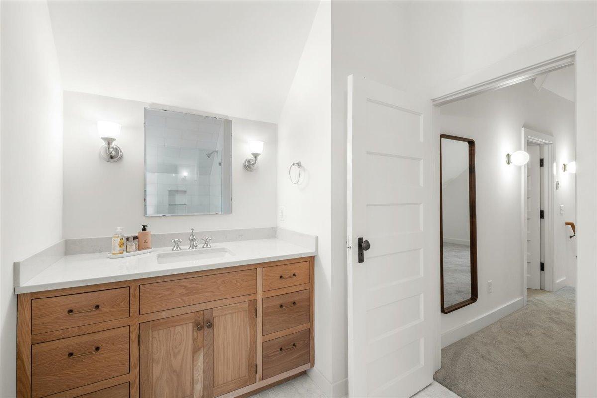 2031 Lincoln Avenue Property Photo 41