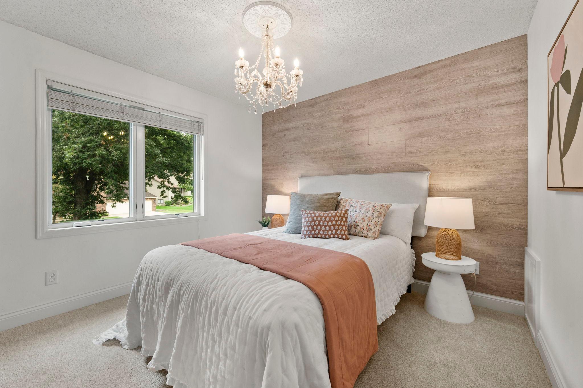 10065 170th Street W Property Photo 32