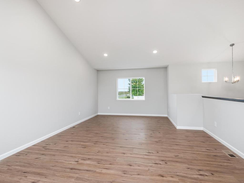 710 Erin Circle Property Photo 4