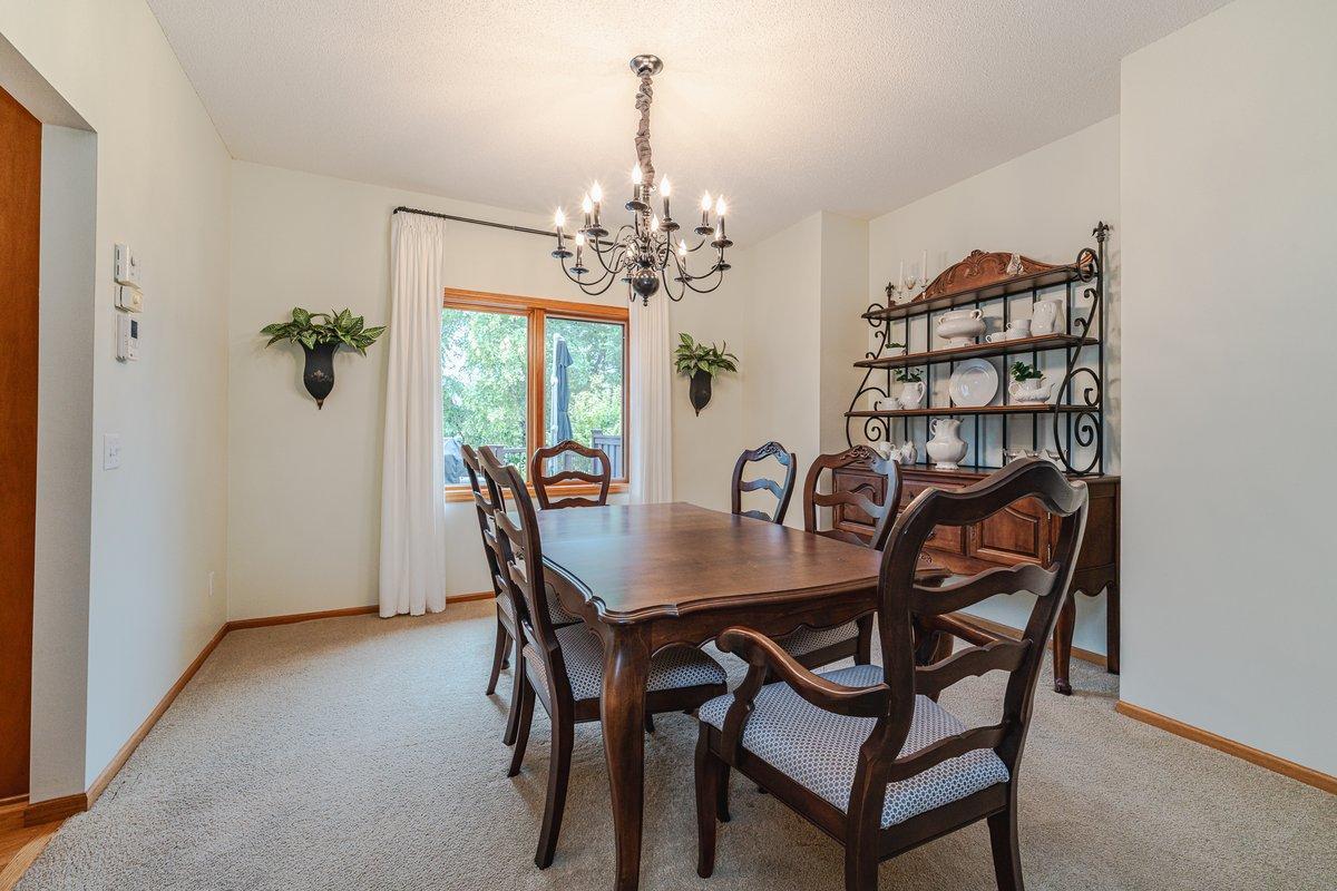 14042 Forest Lane Property Photo 14