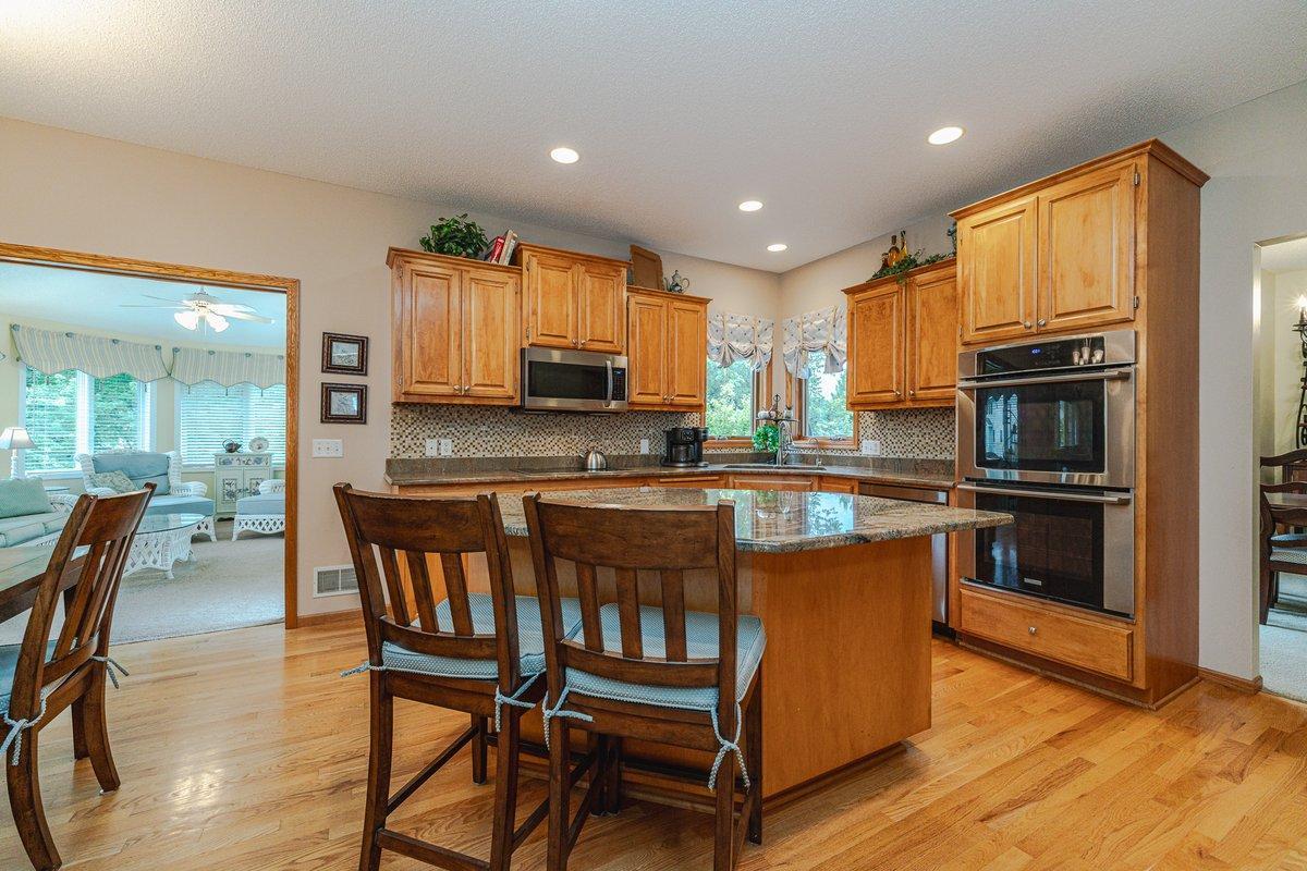 14042 Forest Lane Property Photo 16