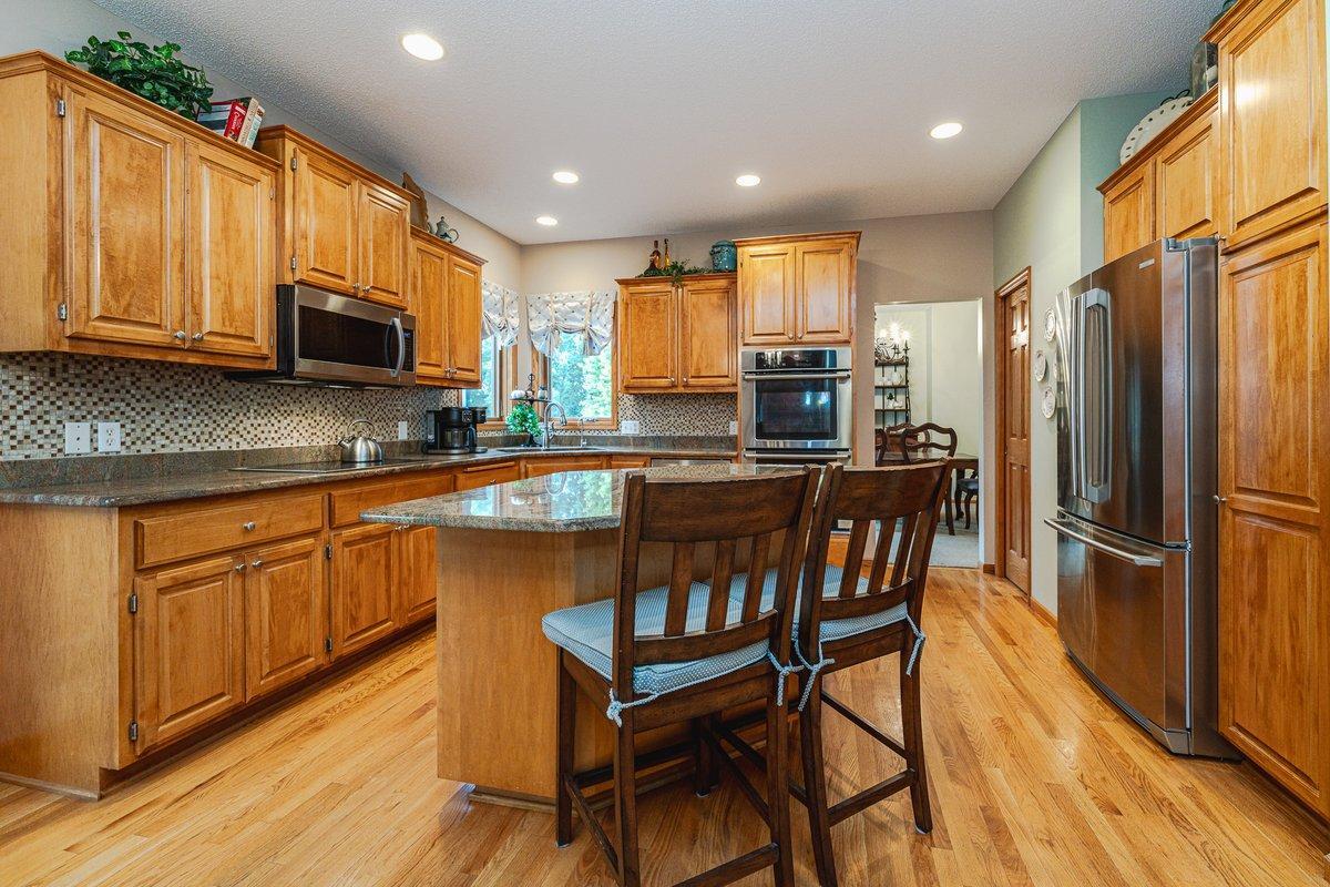 14042 Forest Lane Property Photo 17