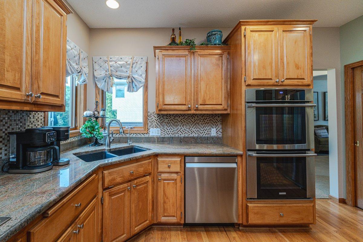14042 Forest Lane Property Photo 18