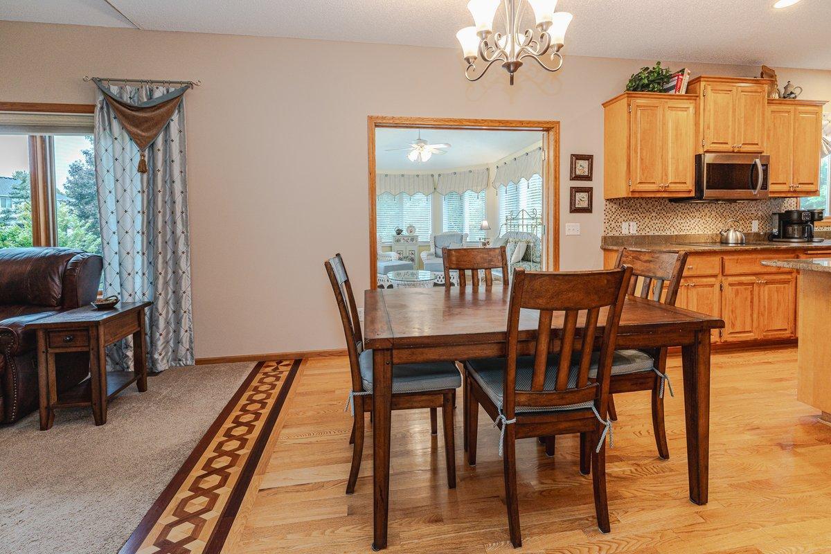 14042 Forest Lane Property Photo 23