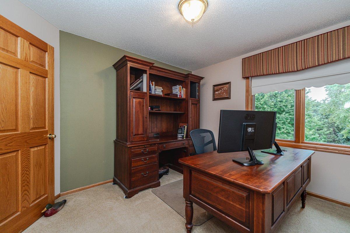 14042 Forest Lane Property Photo 43