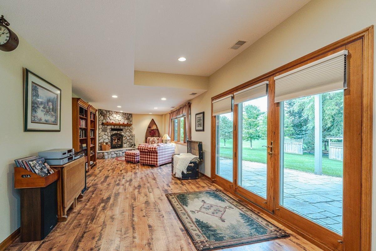 14042 Forest Lane Property Photo 59