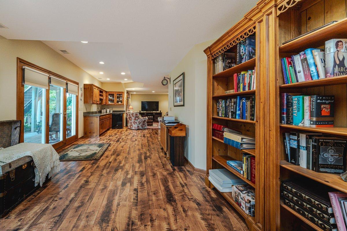14042 Forest Lane Property Photo 63