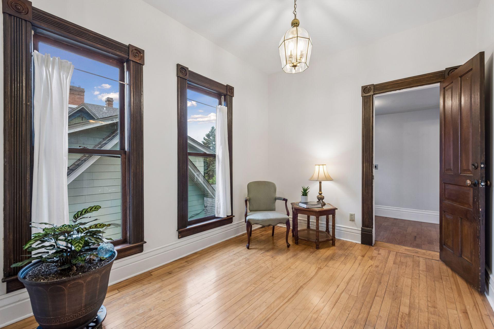667 5th Street E Property Photo 24