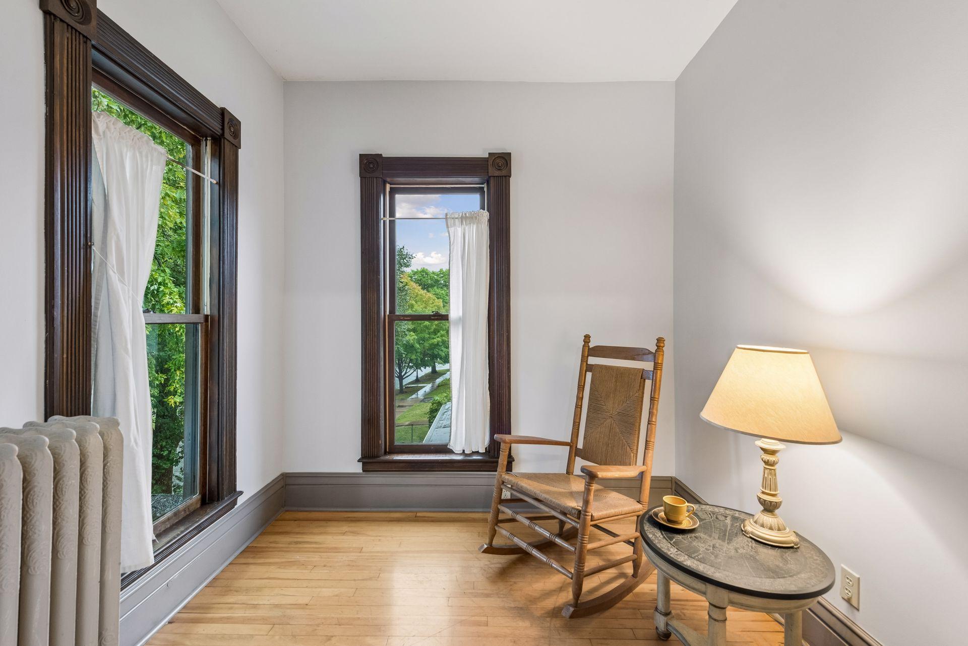 667 5th Street E Property Photo 29