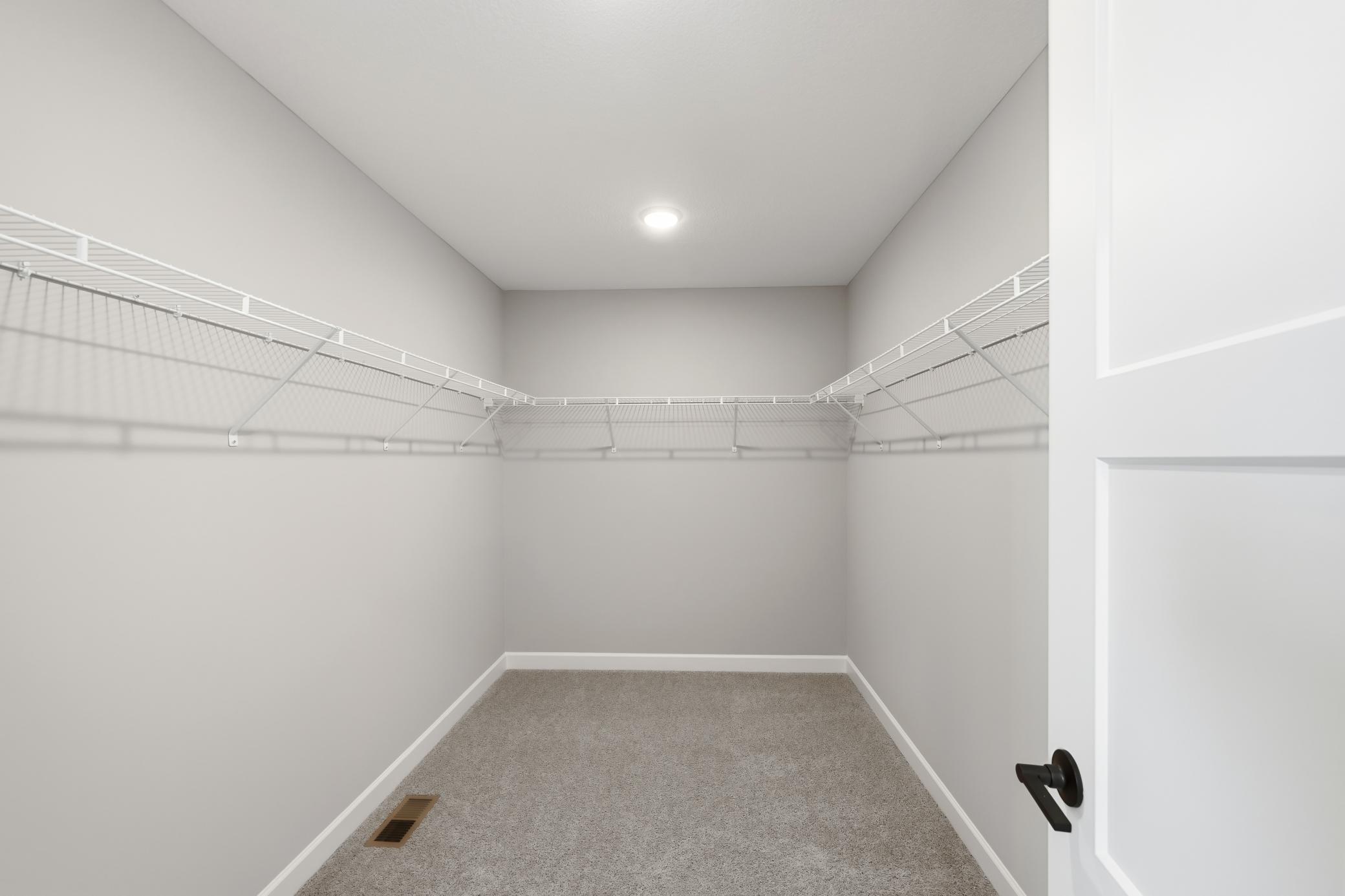 843 Walnut Grove Lane Property Photo 21