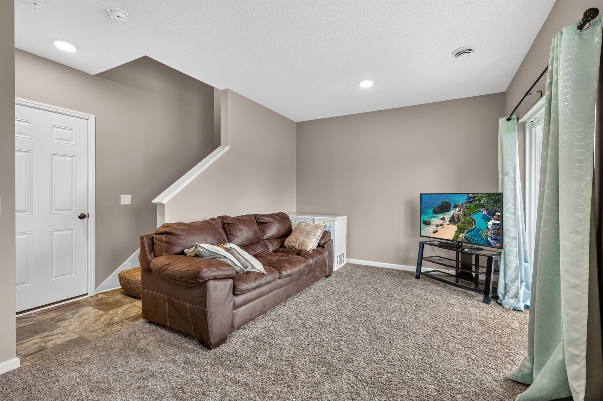 1671 Windigo Lane Property Photo 1