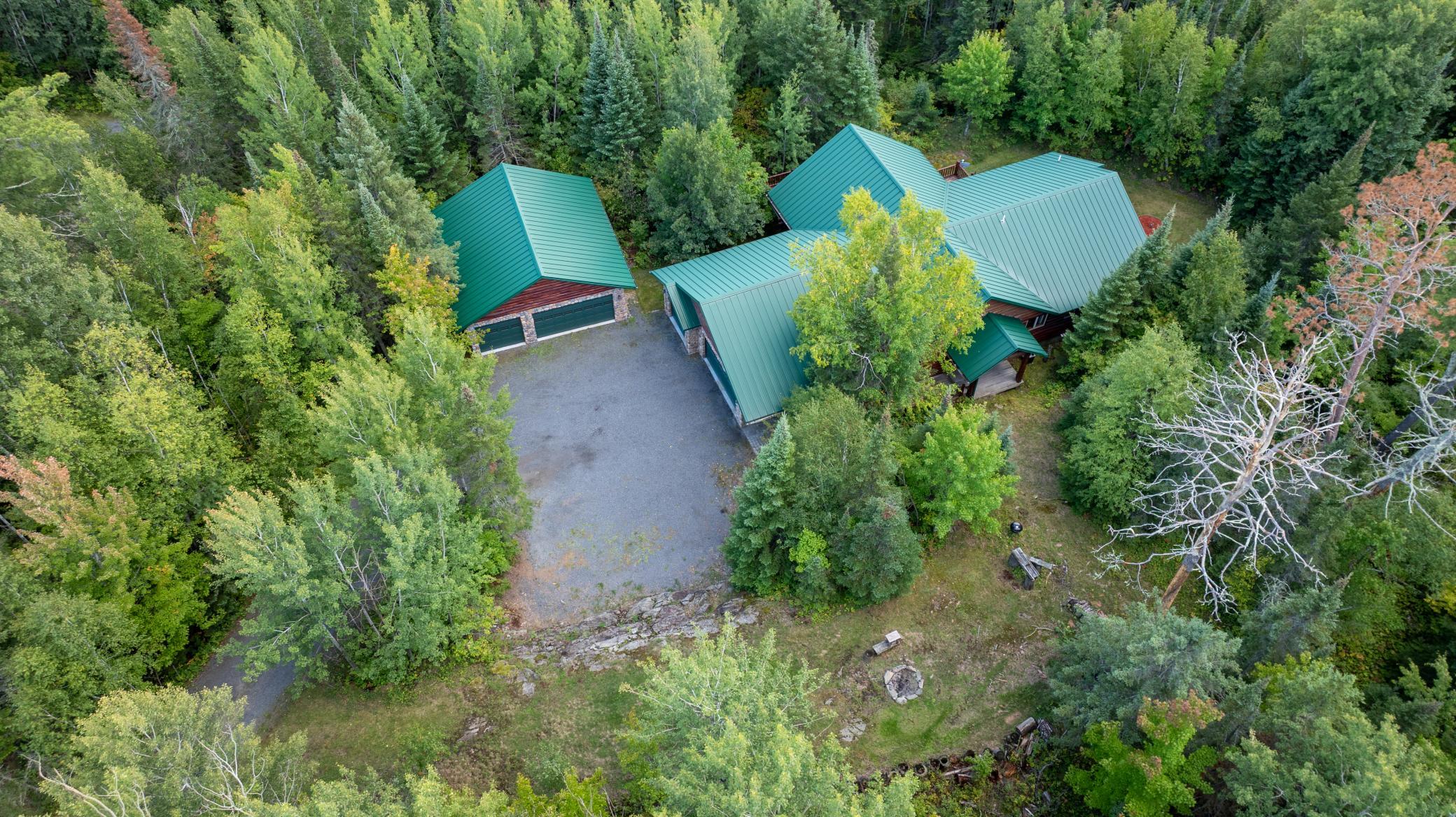 2591 Whispering Pines Drive Property Photo 1