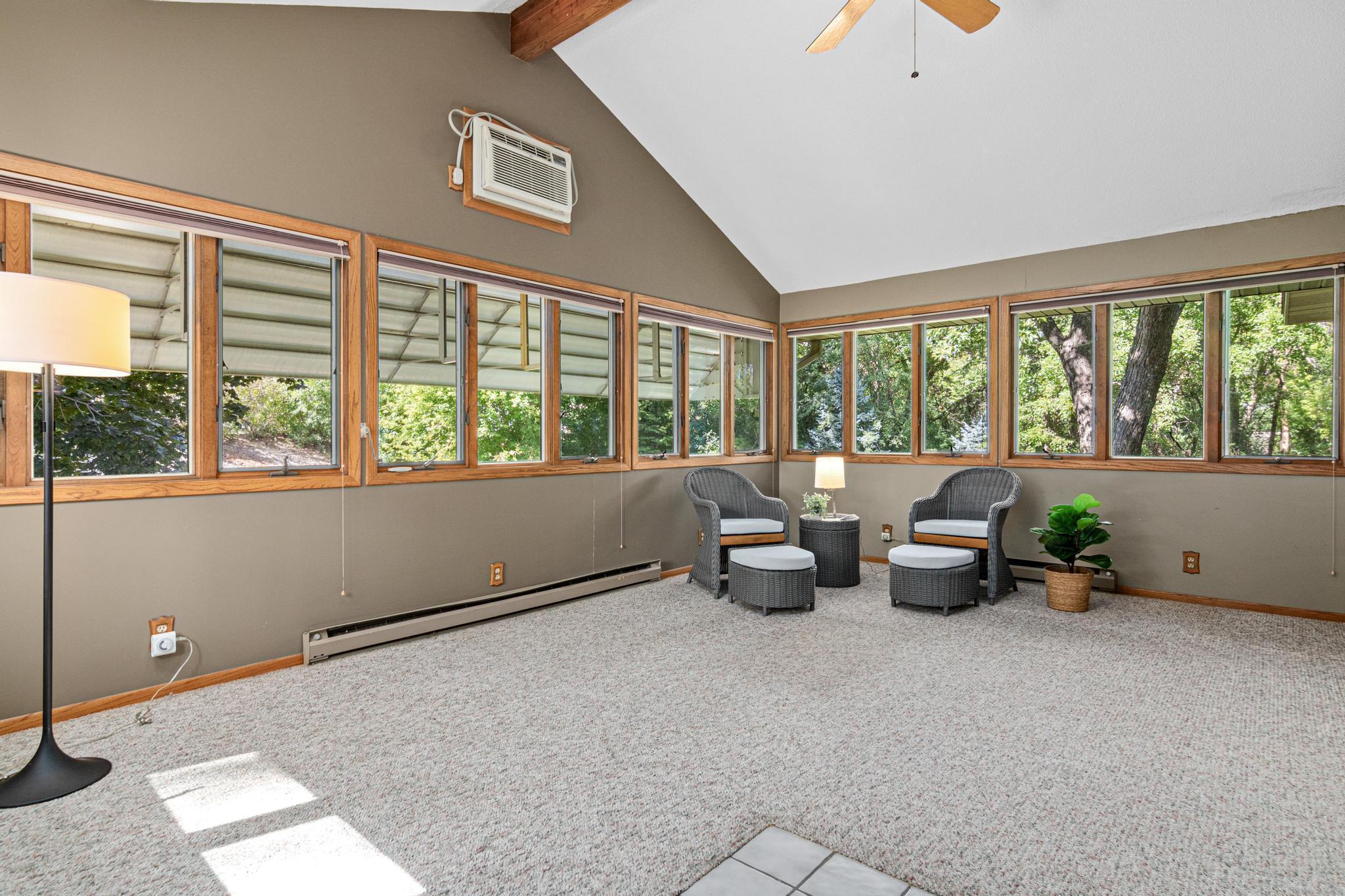 4236 Rice Street Property Photo 16