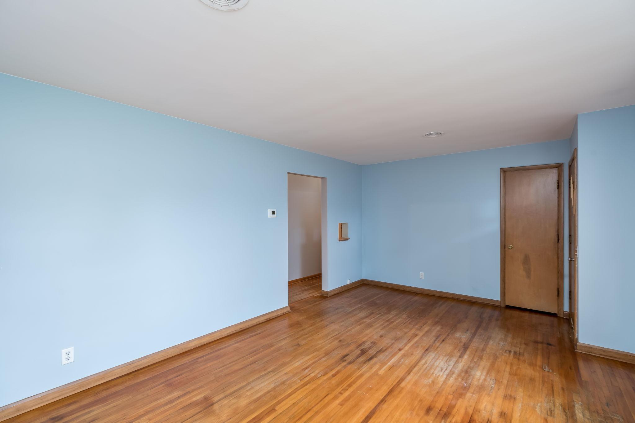 13 Southview Drive Property Photo 5
