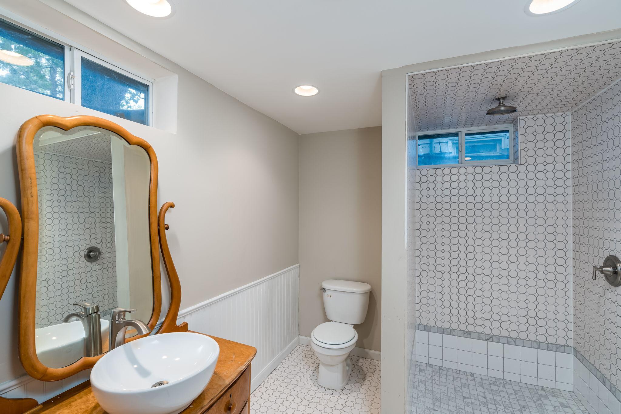 13 Southview Drive Property Photo 22