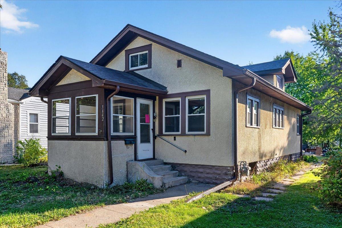 3442 Logan Avenue N Property Photo 1