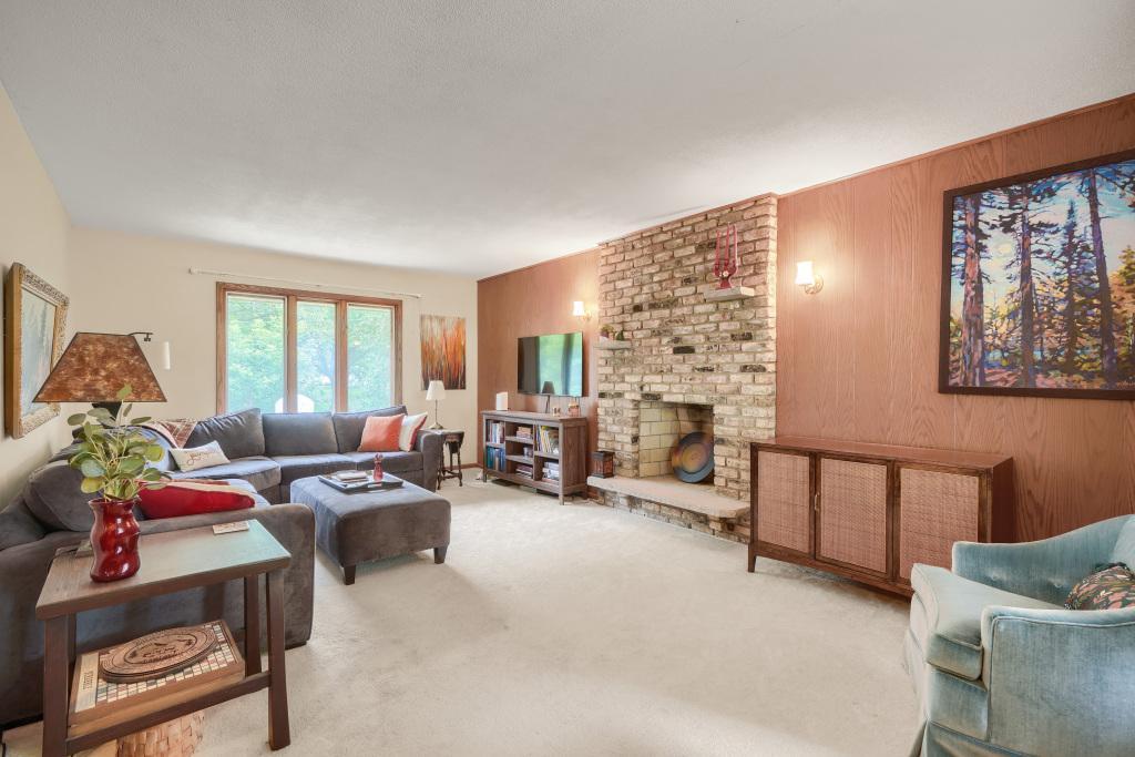 6525 Sherwood Avenue Property Photo 7