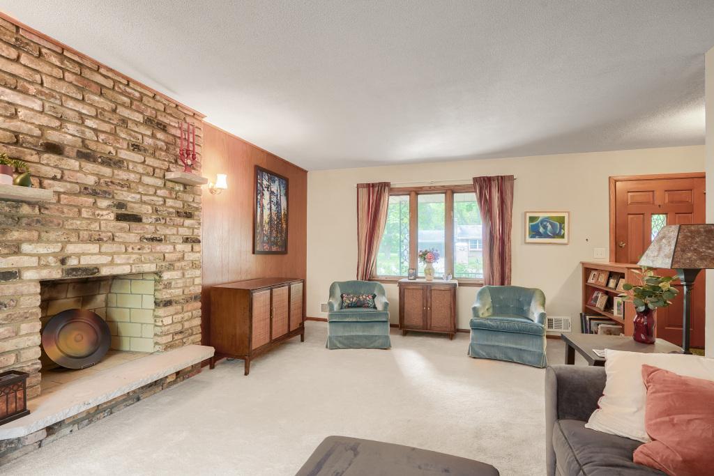 6525 Sherwood Avenue Property Photo 10