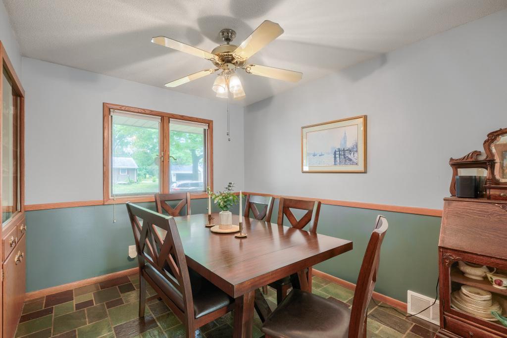6525 Sherwood Avenue Property Photo 12