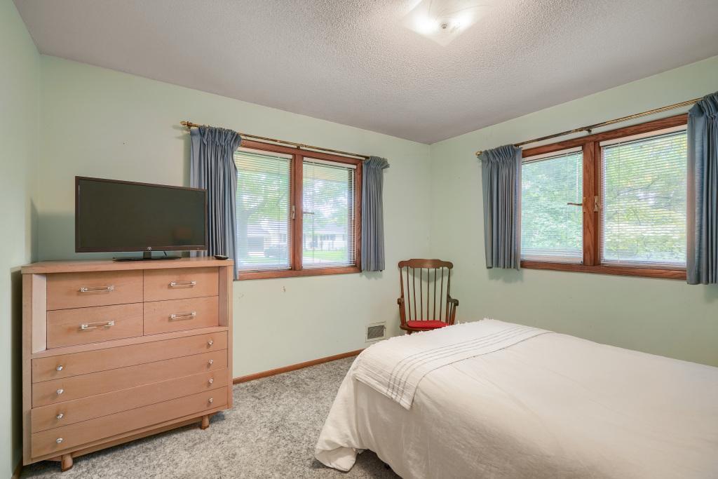 6525 Sherwood Avenue Property Photo 26
