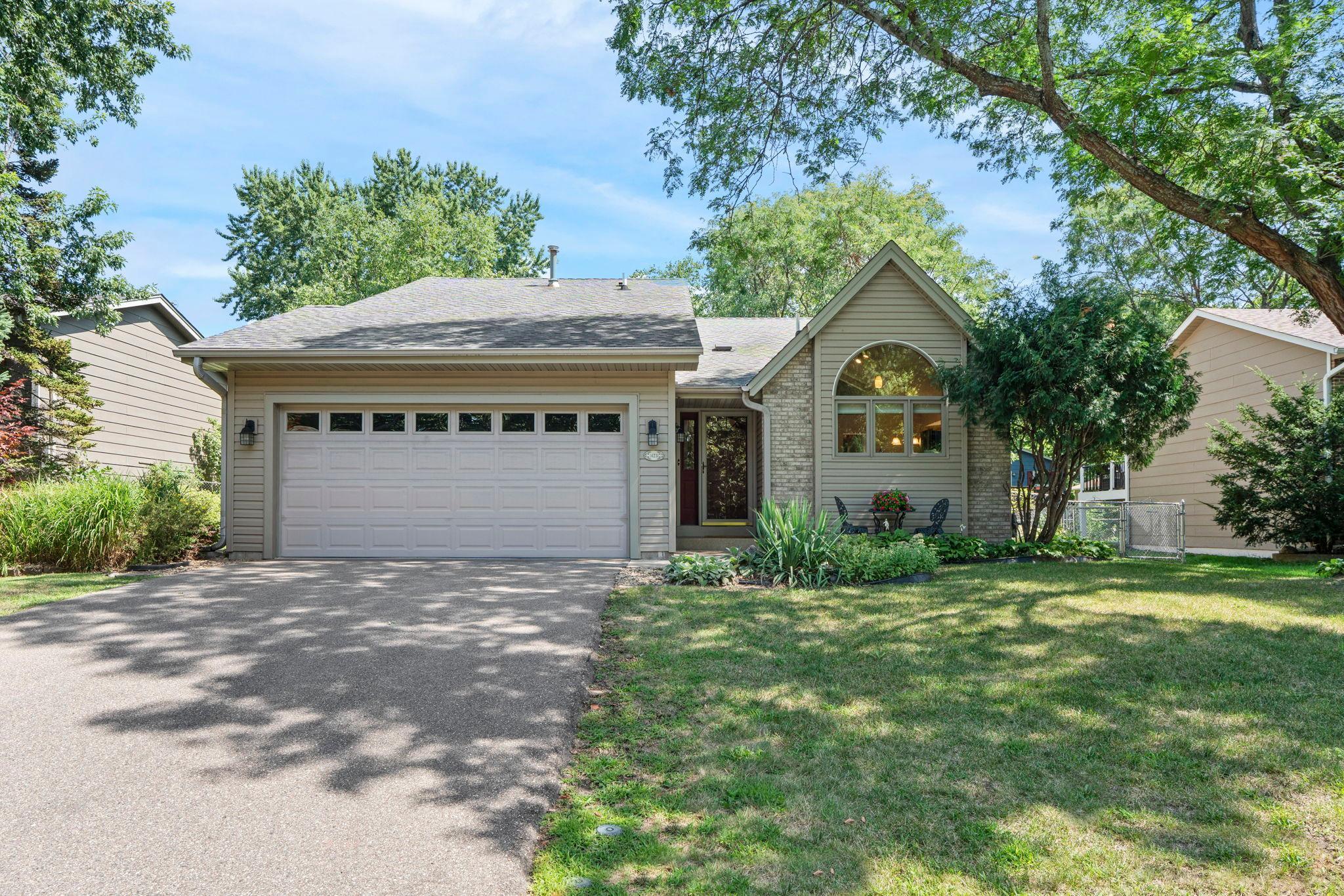 14231 Candlewood Lane Ne Property Photo 1