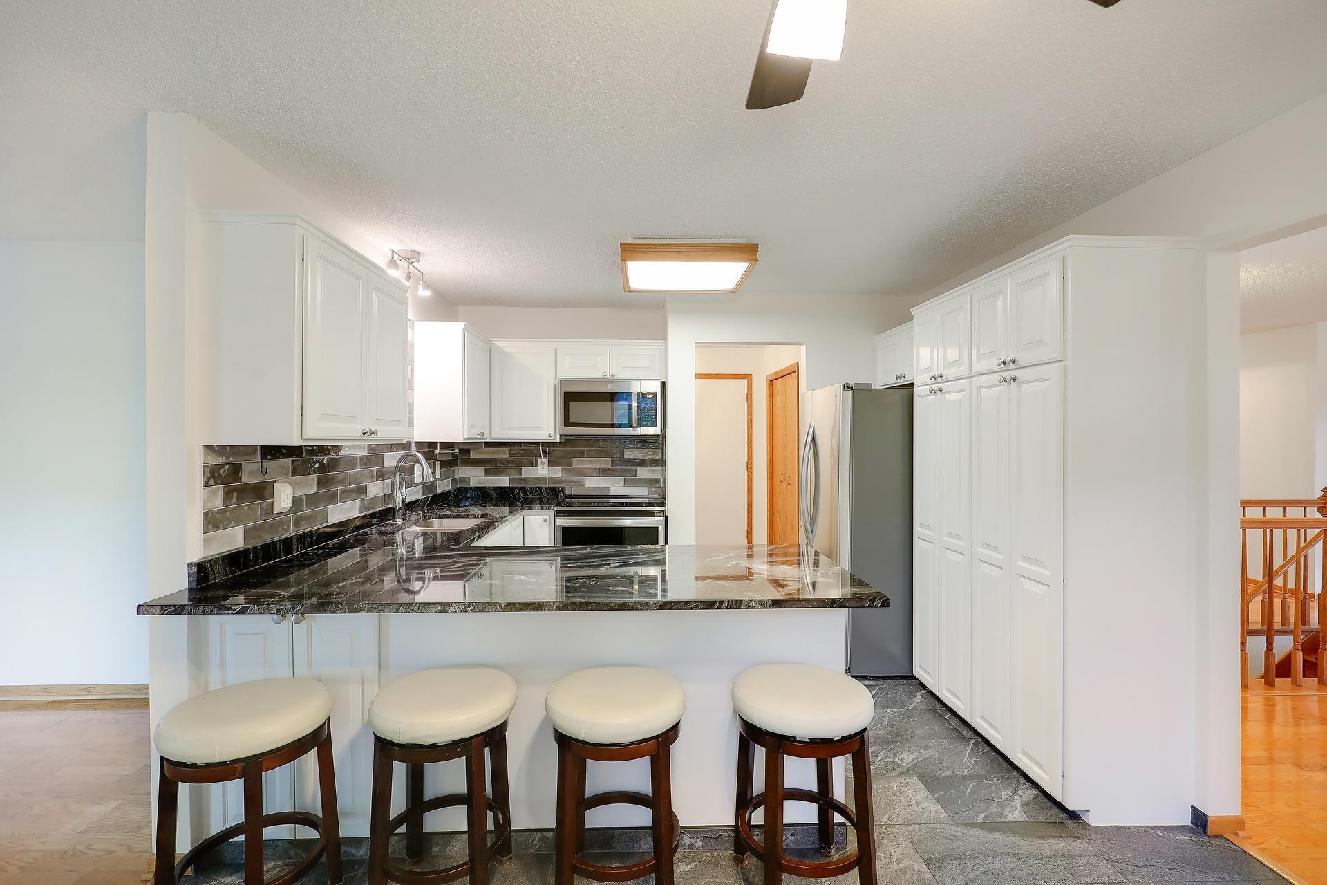 10632 Daisy Circle Property Photo 7