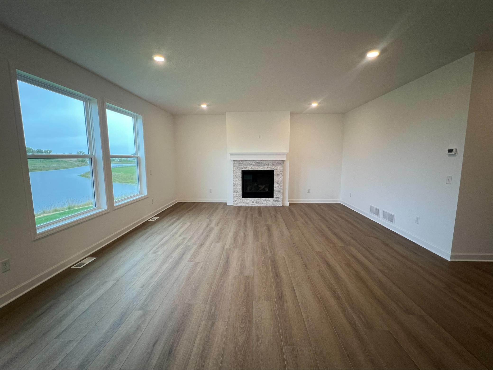 7460 Lotus Lane Property Photo 9