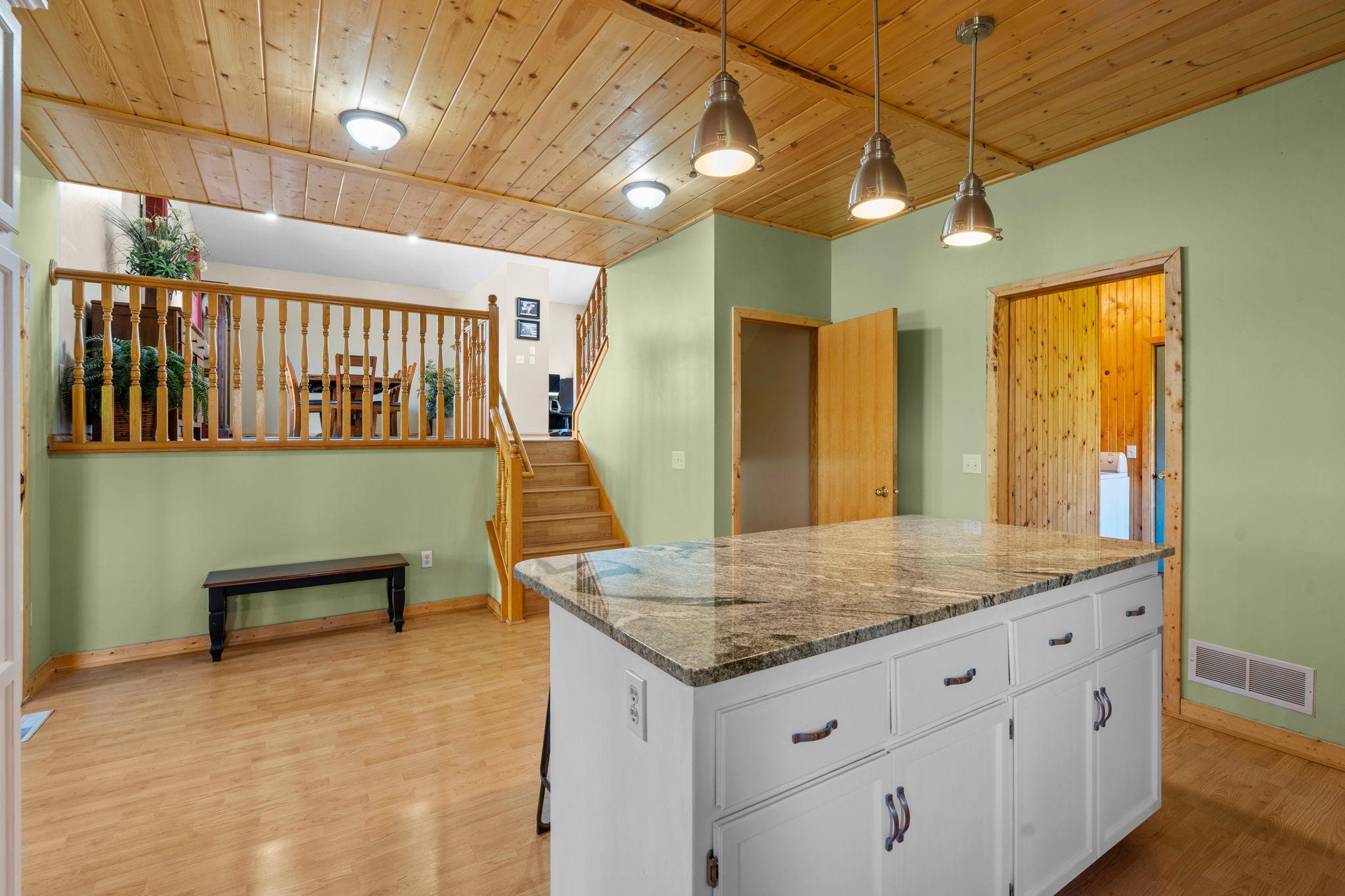 1839 Quebec Street Property Photo 36