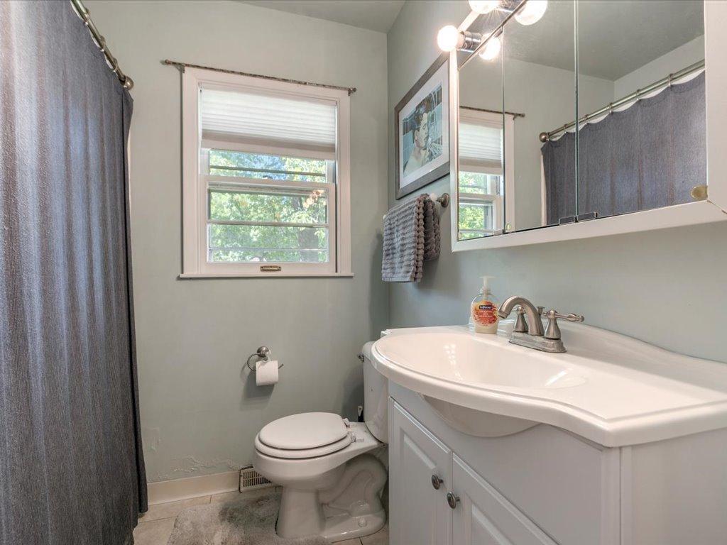 1218 9th Avenue Ne Property Photo 13