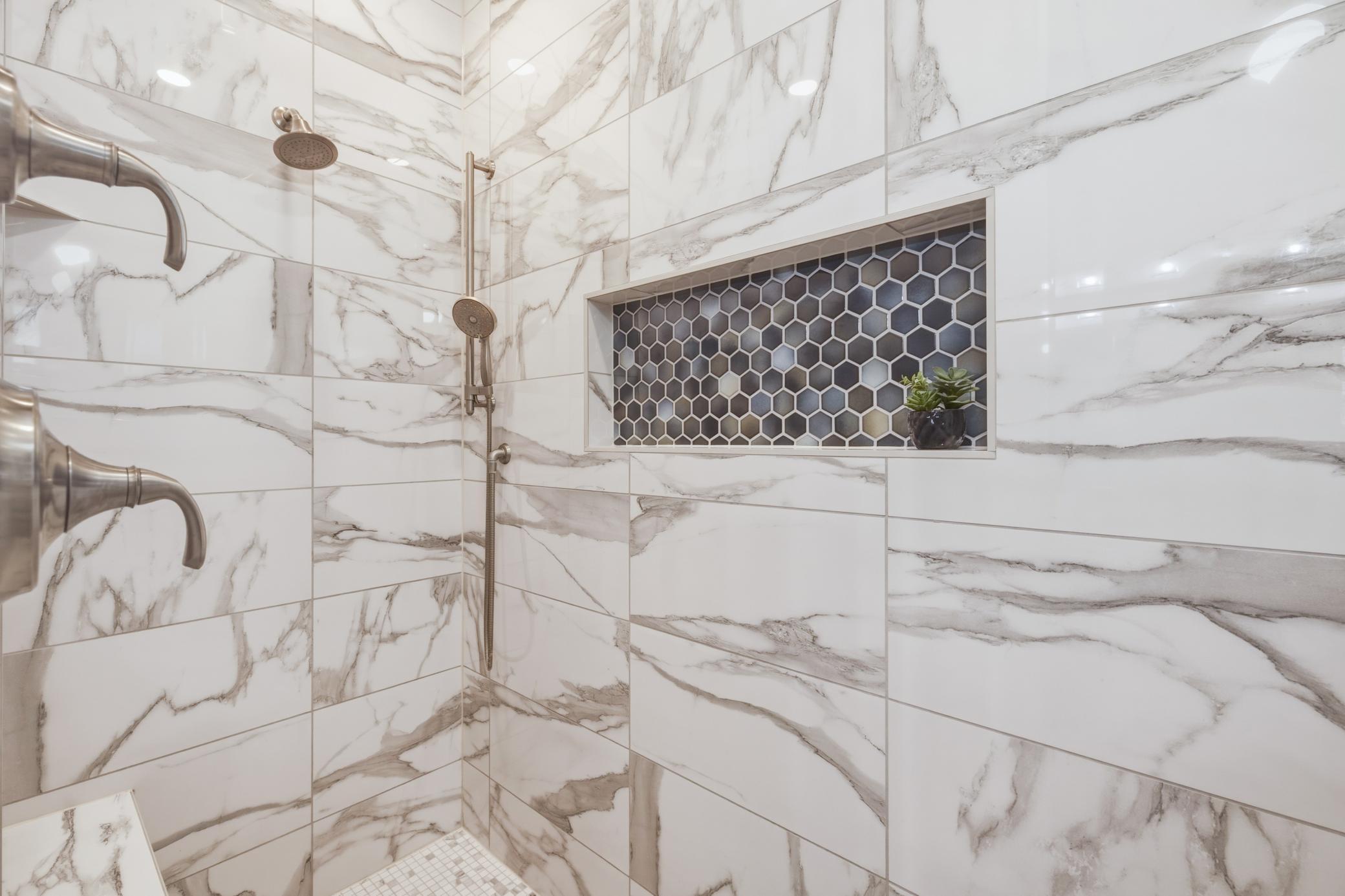 3716 6th Street E Property Photo 27