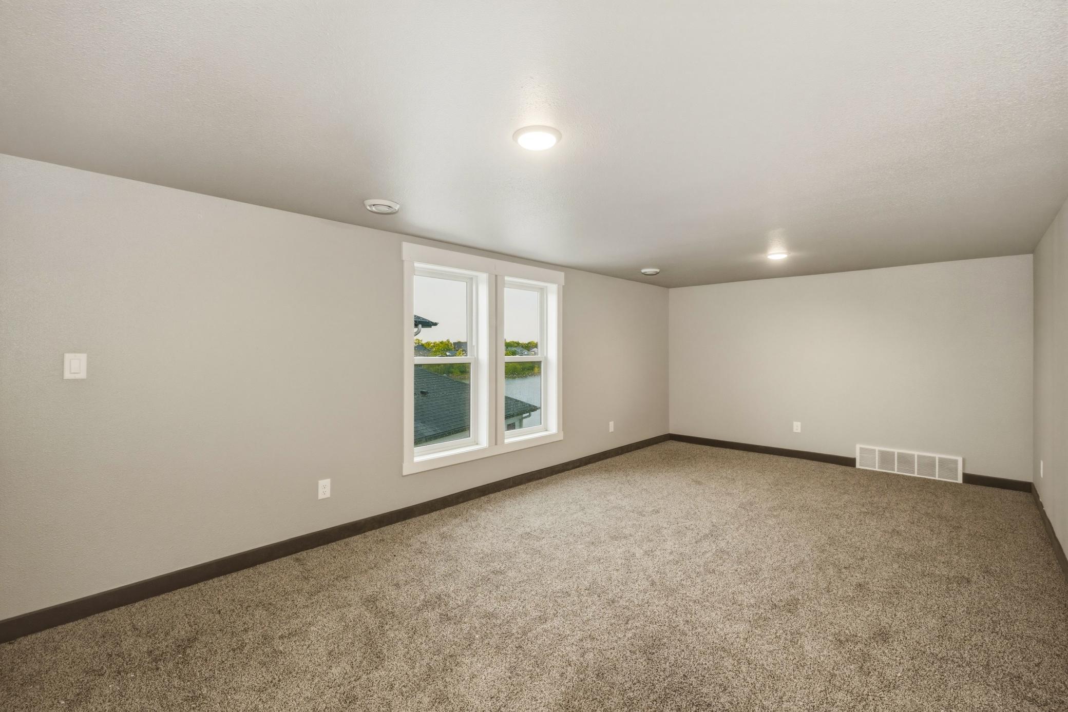 3716 6th Street E Property Photo 39