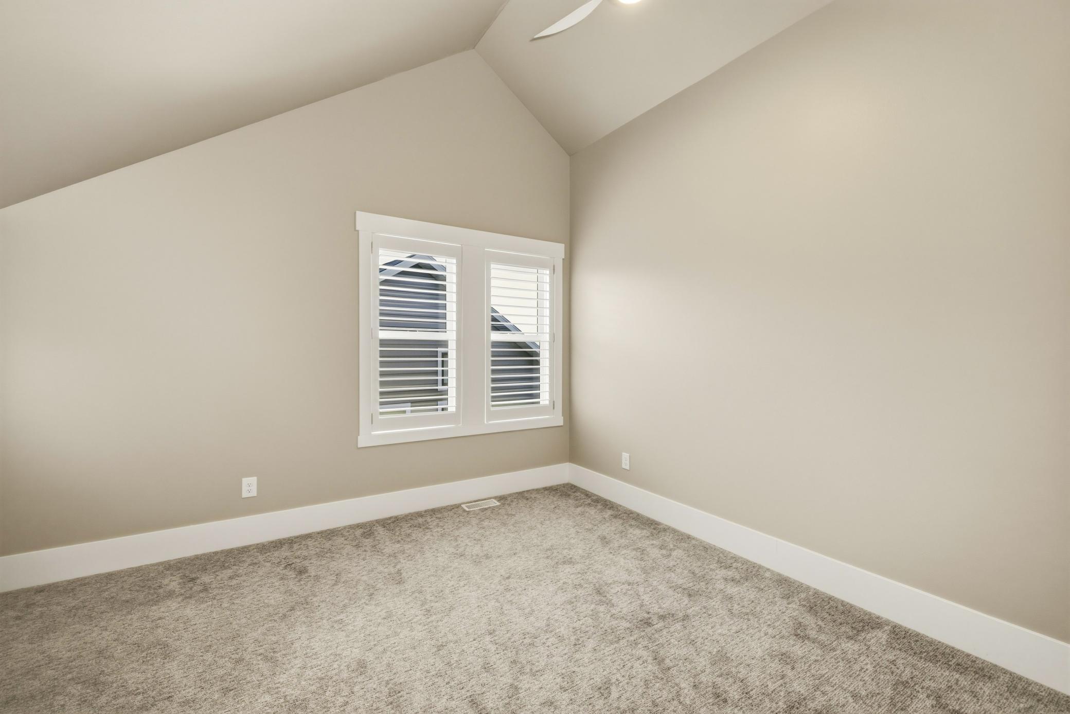 3716 6th Street E Property Photo 43