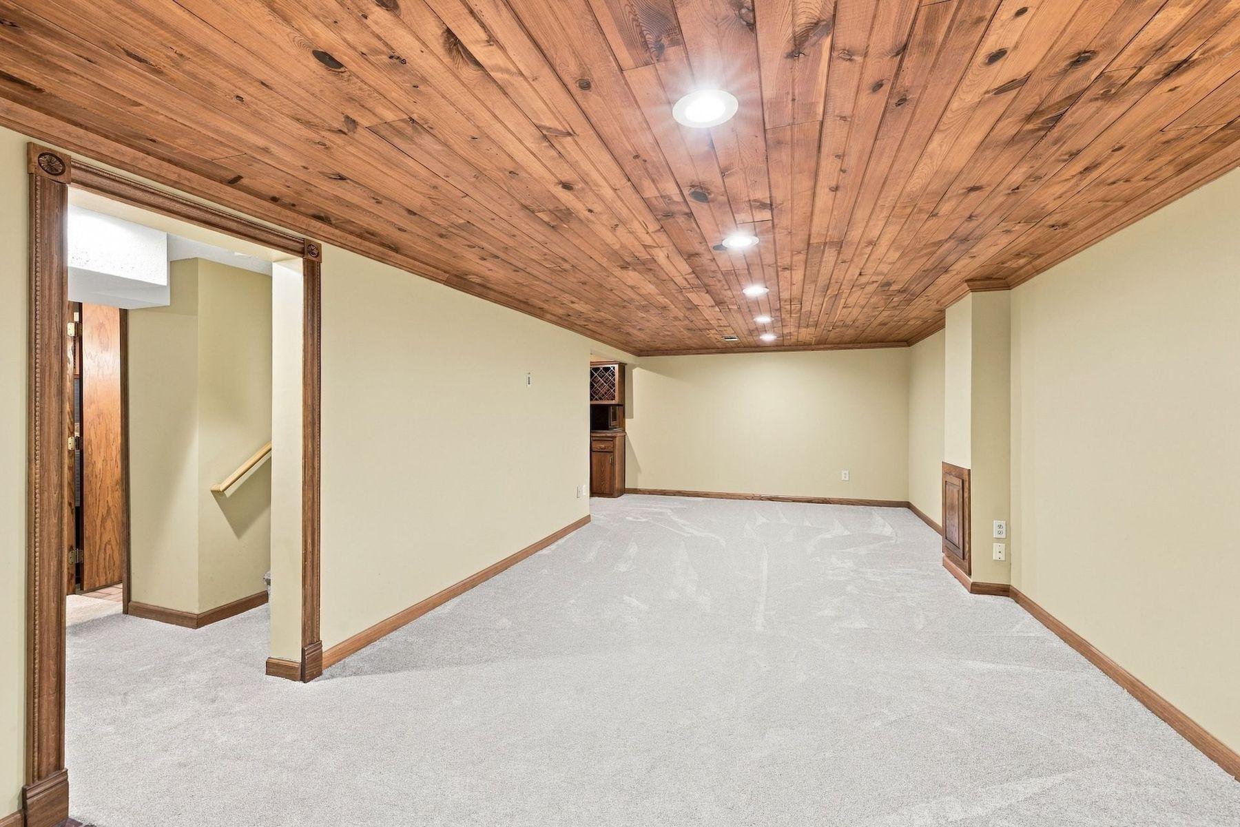5136 Bedford Avenue Property Photo 14
