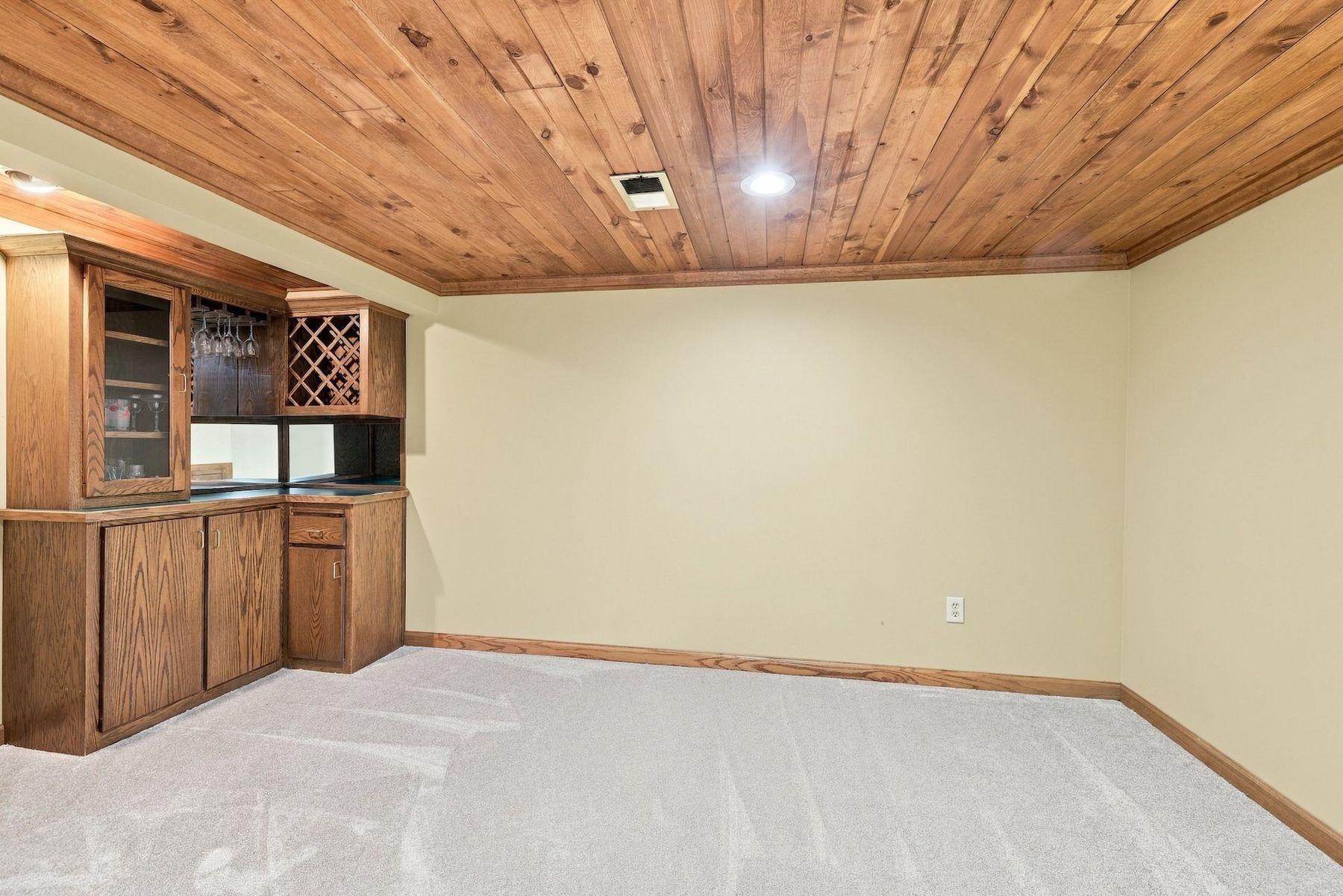 5136 Bedford Avenue Property Photo 15
