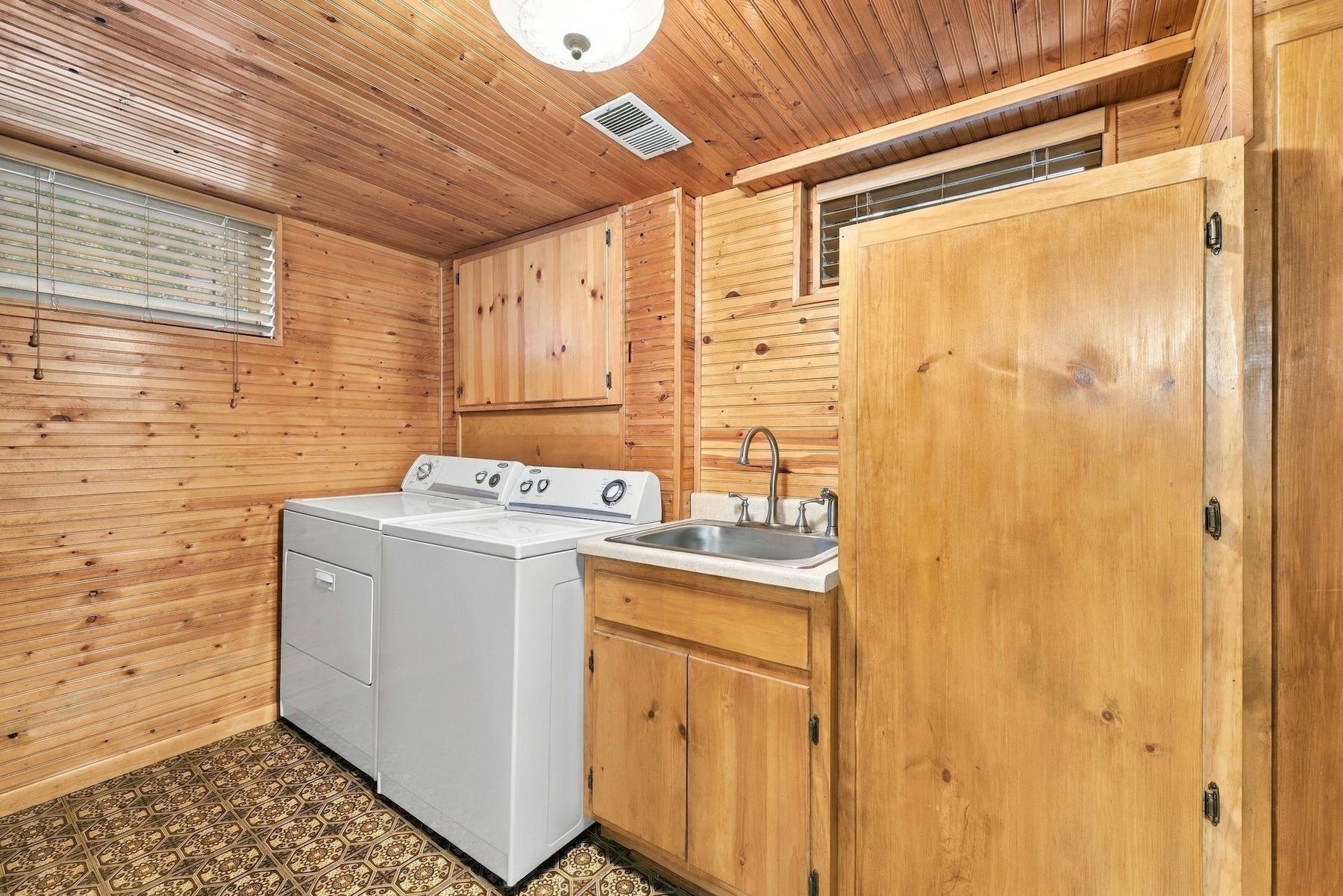 5136 Bedford Avenue Property Photo 18