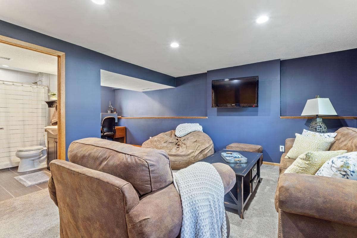 12041 Robin Road Property Photo 19