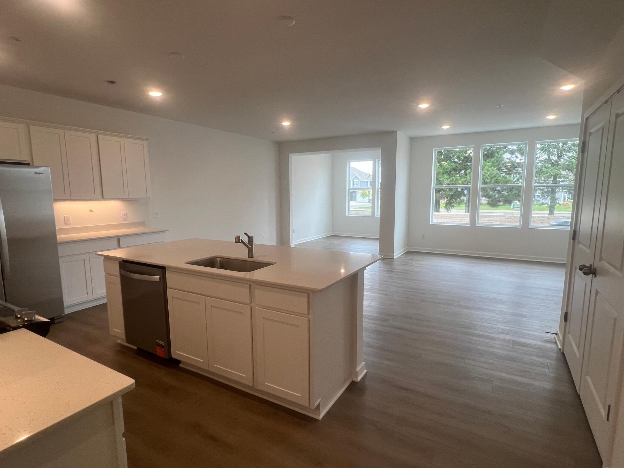 22136 Harvest Avenue Property Photo 2