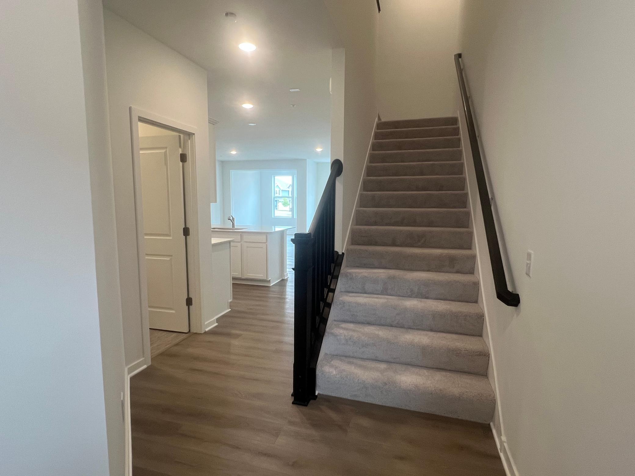 22136 Harvest Avenue Property Photo 4
