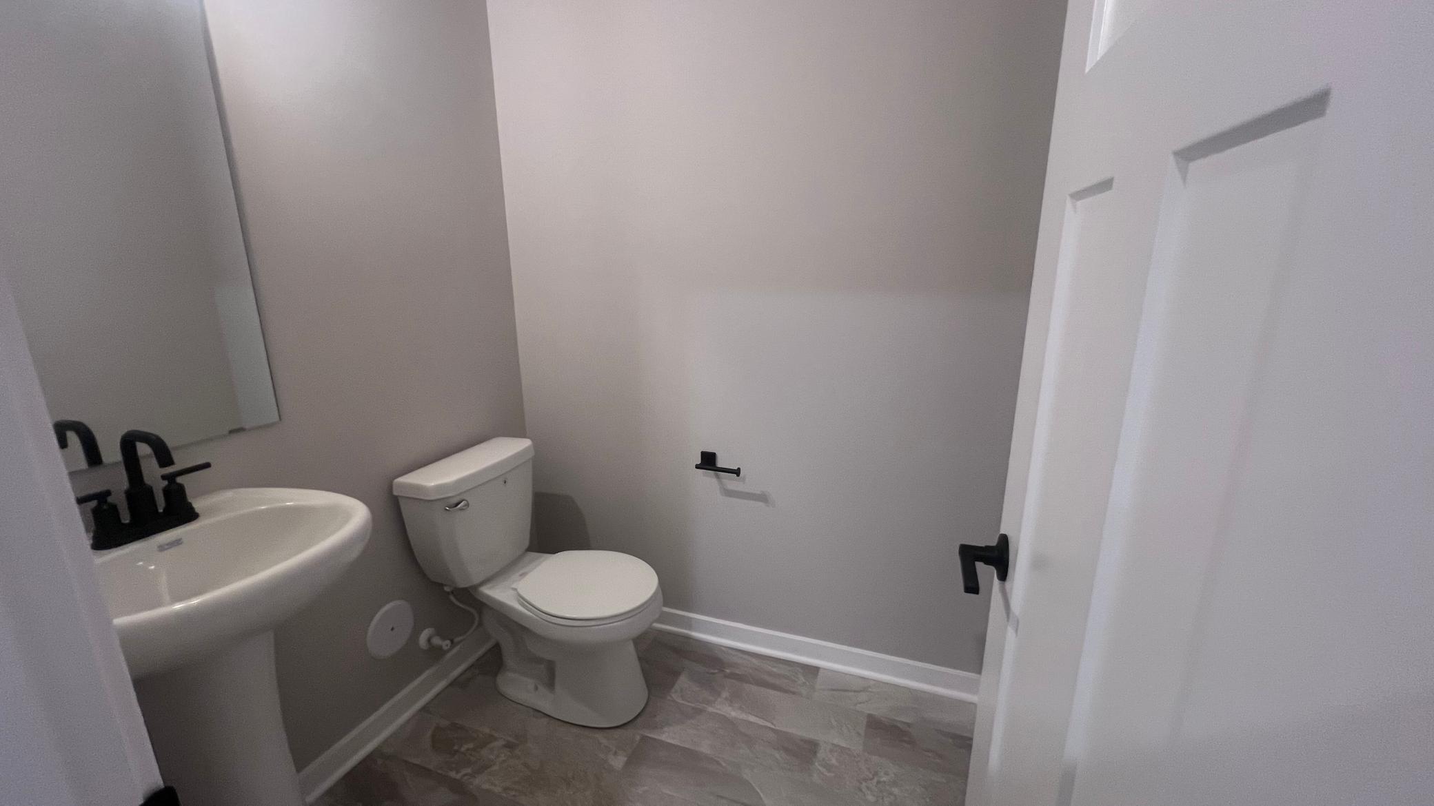 22144 Harvest Avenue Property Photo 4